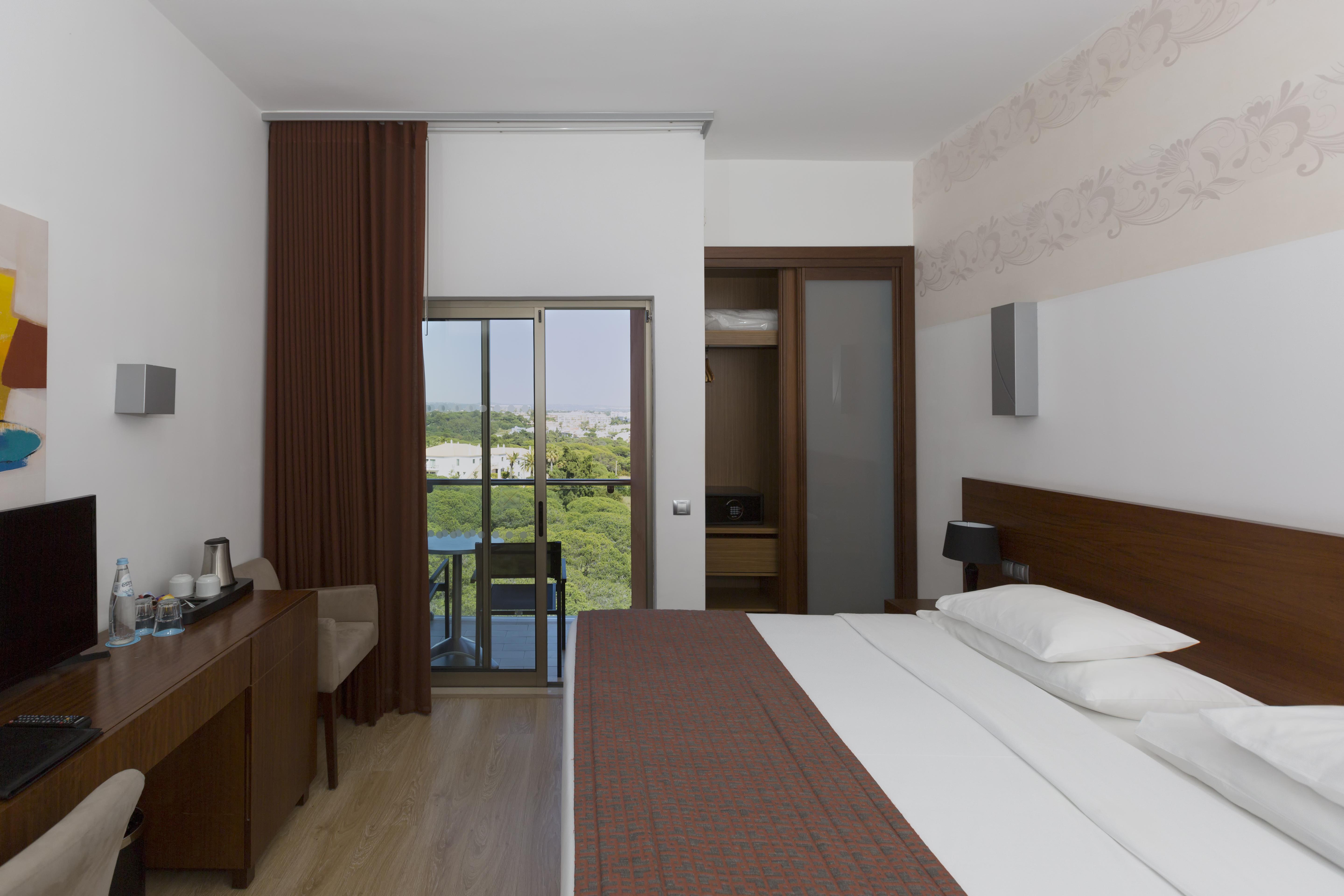 Aqua Pedra Dos Bicos Design Beach Hotel - Adults Friendly Albufeira Exterior photo